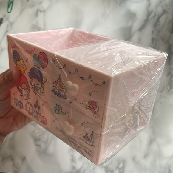 Sanrio NIB Kiki and Lala LITTLE TWIN STARS desk organizer box - Picture 14 of 14
